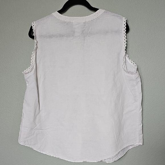 Liz Claiborne XL Linen blend White Sleeveless Boxy Blouse with Lace Detail - Picture 7 of 7